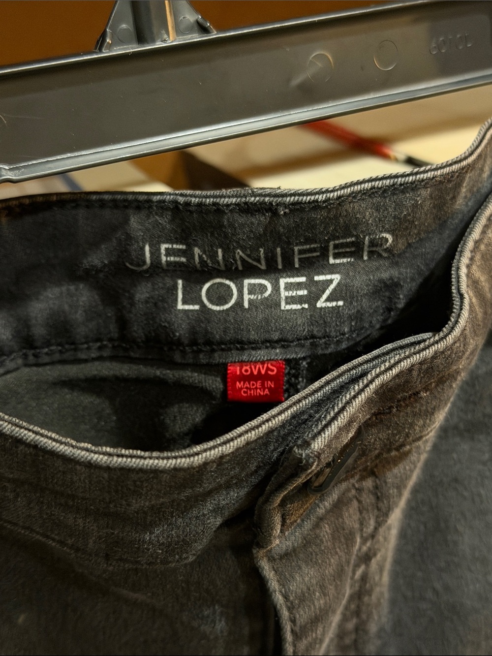 Women’s Jennifer Lopez Black Slim Jeans Sz 16 - Picture 2 of 3